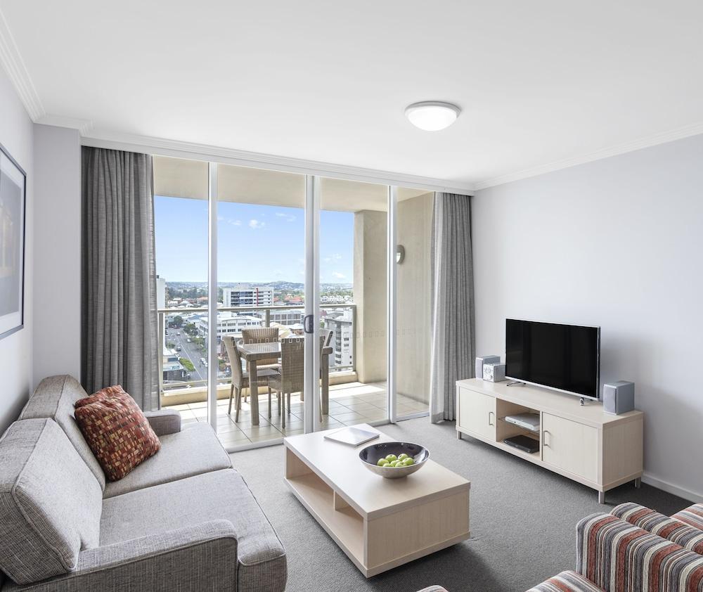 Oaks Brisbane Lexicon Suites Bagian luar foto