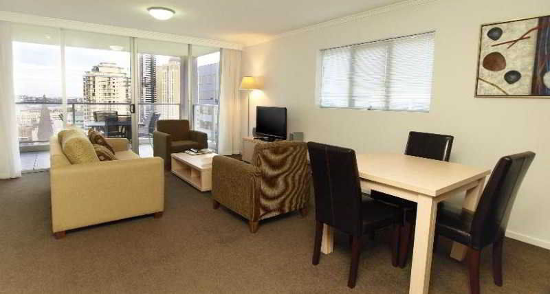 Oaks Brisbane Lexicon Suites Bagian luar foto