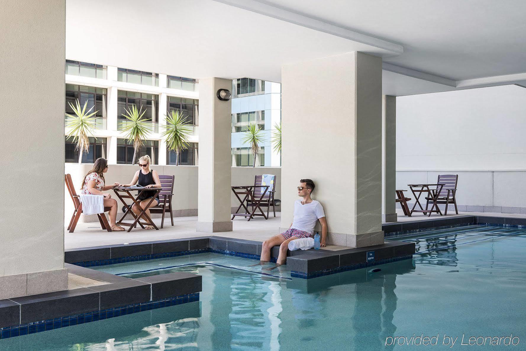 Oaks Brisbane Lexicon Suites Bagian luar foto