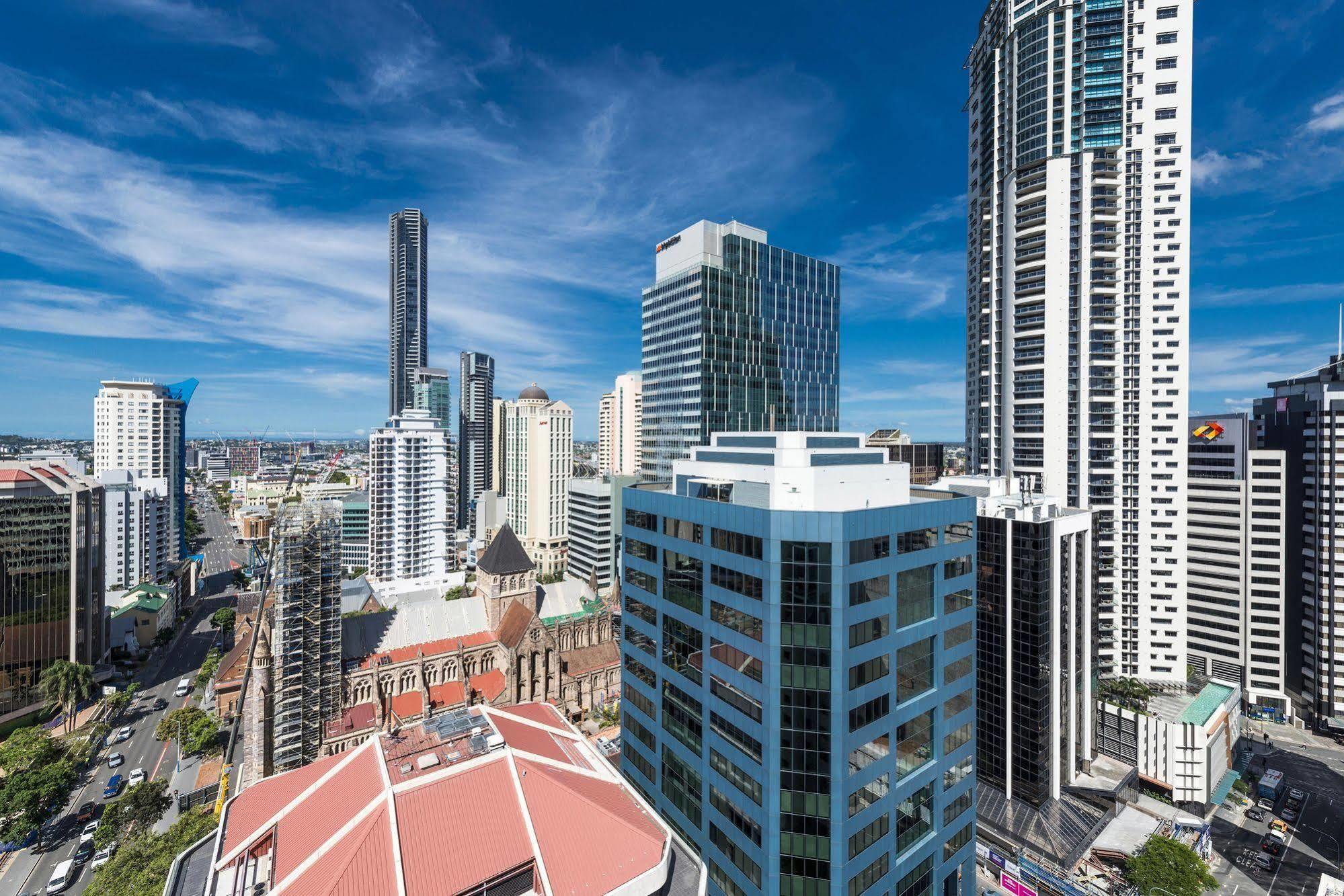 Oaks Brisbane Lexicon Suites Bagian luar foto